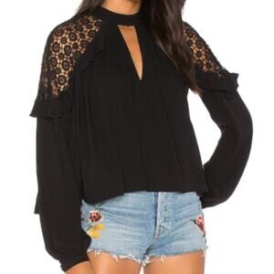 Free People New Little Bit Of Love Top -XS (oversized)